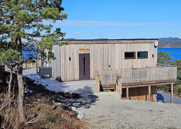 Large Modern Cabin With A Spectacular View!