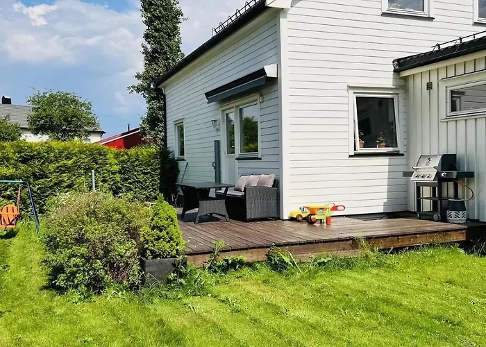 Beautiful Spacious Home W Garden